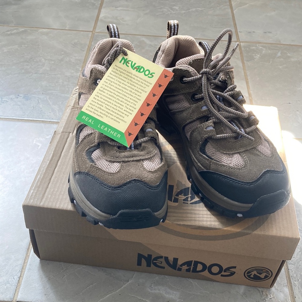 Women Hiking Shoes 7.5